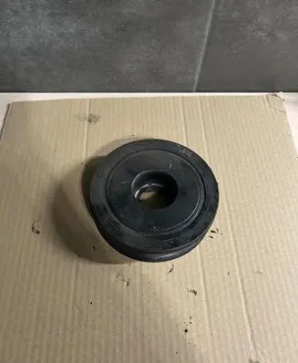 Opel Vivaro Crankshaft pulley 