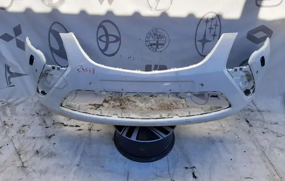Opel Zafira C Front bumper