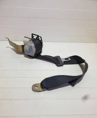 Toyota Corolla E120 E130 Rear seatbelt 7336002170 090704 TAKATAPETR1