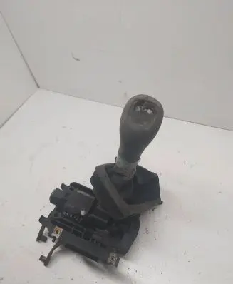 Mercedes-Benz E W124 Gear shifter/selector 1242601394 PA6GF30 4034Z