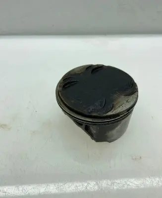 Subaru Forester SF Piston 12006AA920 12006AD000