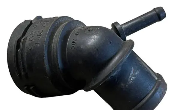 Volkswagen PASSAT B6 Engine coolant pipe/hose 6Q0122291E