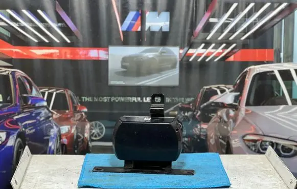 BMW 5 G30 G31 G38 Distronic sensor radar 6899921