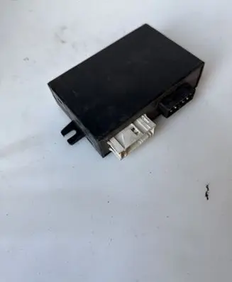 BMW 3 E36 Door central lock control unit/module 1387621 5ZA00629900
