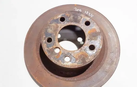 BMW 1 E81 E87 Rear brake disc 6778051 ventiliuojamas