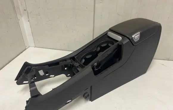 Volvo S60 Armrest 
