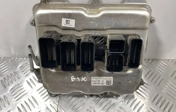 BMW 7 F01 F02 F03 F04 Engine control unit/module 8617520