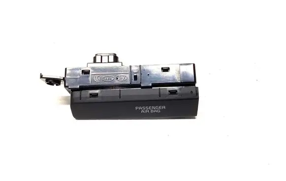 KIA Sportage Passenger airbag on/off switch 95960F1710