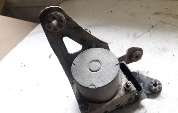 Volkswagen Transporter - Caravelle T5 ABS Pump 030627730179