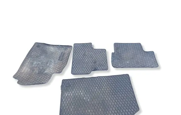 Opel Astra J Car floor mat set 13321312 13321311 13287679