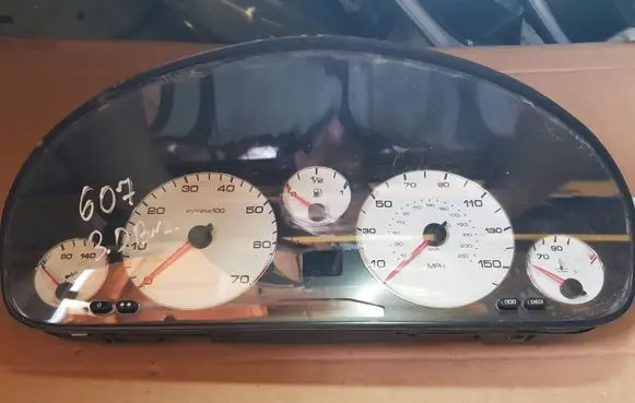 Peugeot 607 Speedometer (instrument cluster)