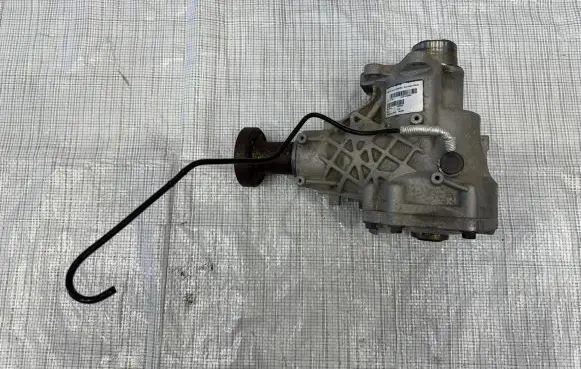 Jaguar E-Pace Gearbox transfer box case EJ32-7L486-AC