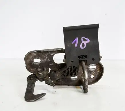 Volkswagen PASSAT CC Engine bonnet/hood lock/latch loop/hook 3C8823480