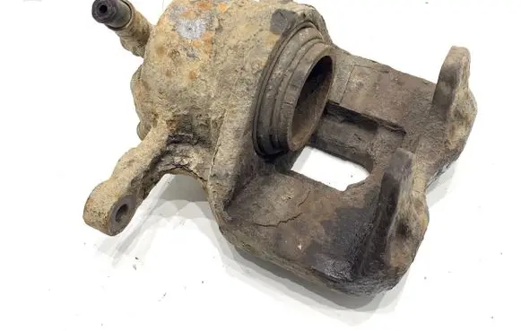 Toyota RAV 4 (XA10) Front brake caliper 