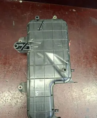 Mercedes-Benz E W211 Vacuum air tank A2118000019 054856