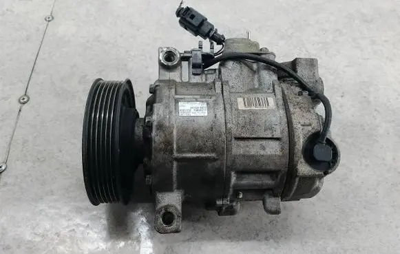 Audi A4 S4 B6 8E 8H Air conditioning (A/C) compressor (pump)