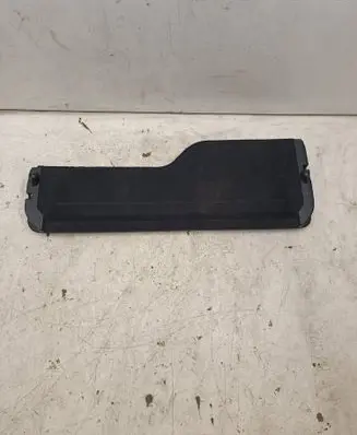 Land Rover Discovery 3 - LR3 Trunk/boot lower side trim panel