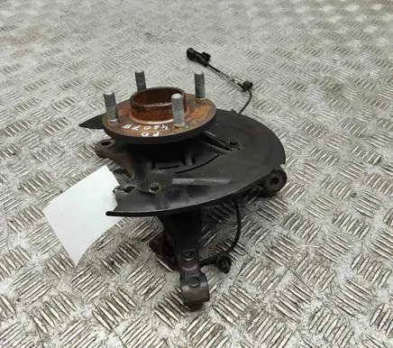 Ford Fiesta Front wheel hub H1BC3K170B1A H1BC2C204AB