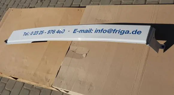 Volkswagen Transporter - Caravelle T6 Sliding door rail trim 7H3843796 7H3843796G