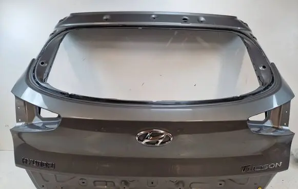 Hyundai Tucson TL Truck tailgate 