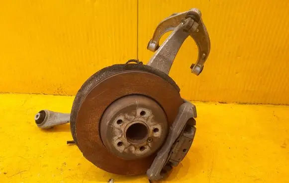 BMW 5 F10 F11 Front wheel hub spindle knuckle