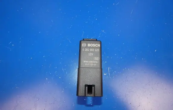 Jaguar XE Glow plug pre-heat relay FX23189E2AC