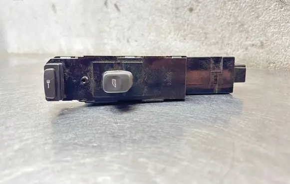Volvo S80 Electric window control switch 9467627 16301668