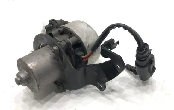 Seat Leon (5F) Vacuum pump 5Q0612181