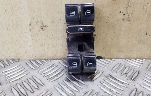 Volkswagen Golf VI Electric window control switch 1K4959857B