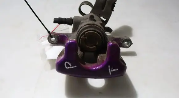 Rear brake caliper