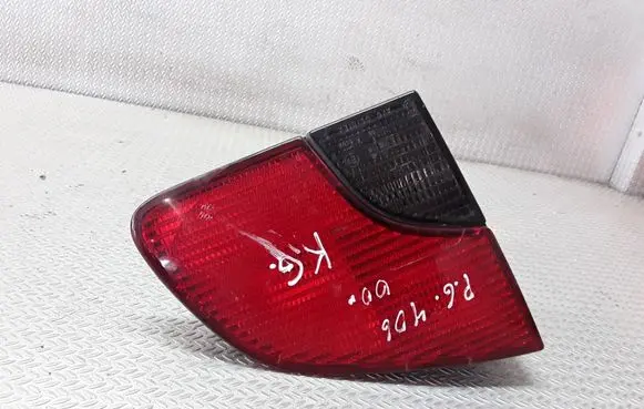 Peugeot 406 Tailgate rear/tail lights