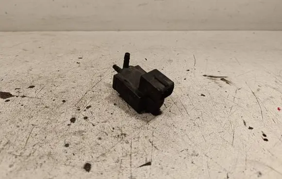 BMW X5 F15 Turbo solenoid valve 7810831