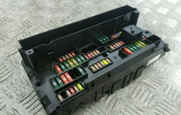 BMW 7 F01 F02 F03 F04 Fuse box set 9234421