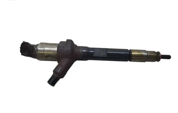 Mazda 6 Fuel injector R2AA13H50