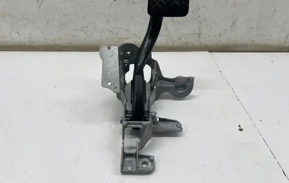 Audi Q8 e-tron Brake pedal 4KL723140A