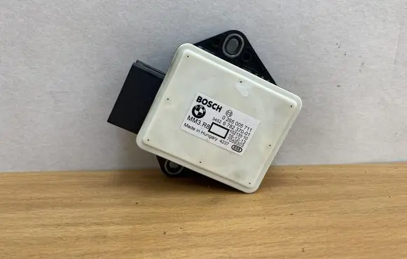 BMW X5 E70 ESP acceleration yaw rate sensor 0265005711 C4551