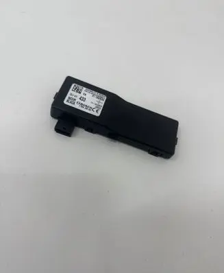 Opel Insignia A Door central lock control unit/module F00HJ00491 13503204 A320447205900LZ