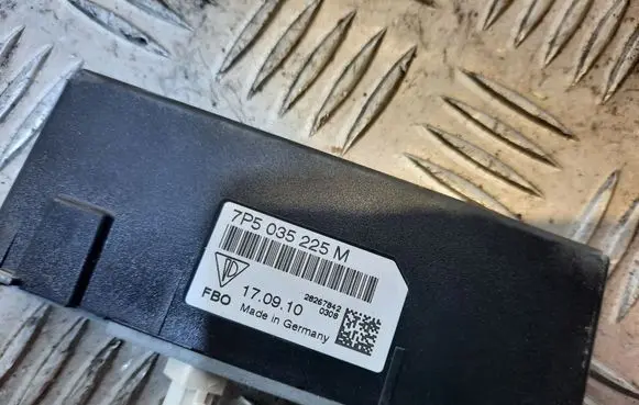 Interior comfort aerial antenna