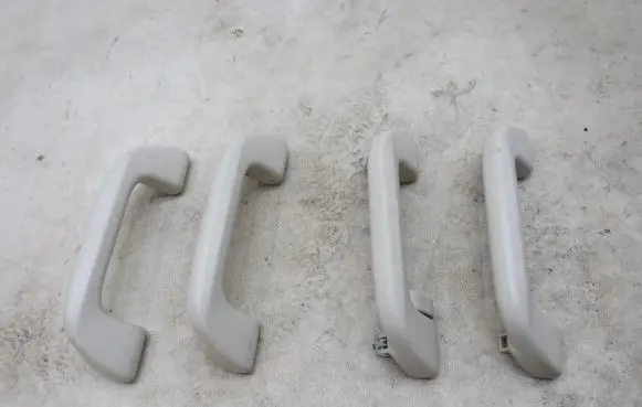 Honda CR-V Front interior roof grab handle
