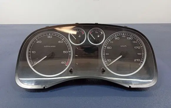 Peugeot 307 Speedometer (instrument cluster) 9636708880