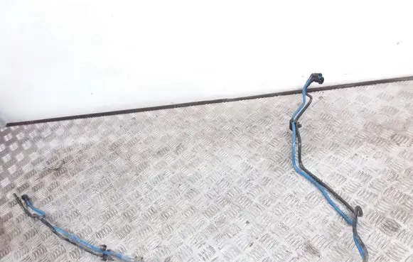 Volkswagen Multivan T5 Fuel line pipe