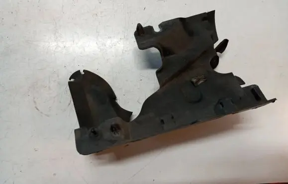 Intercooler air guide/duct channel