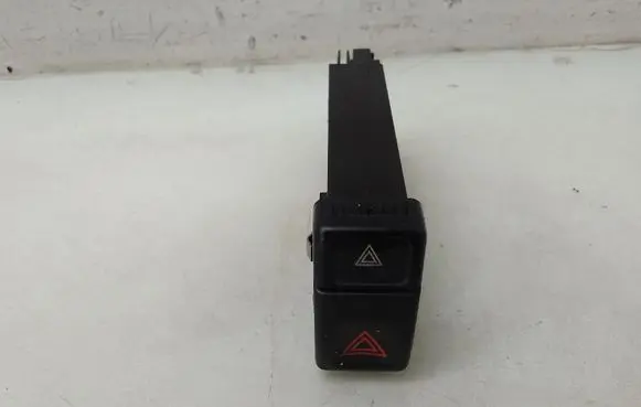 Volvo 850 Hazard light switch 9125204