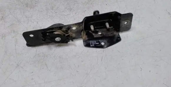 Loading door interior handle