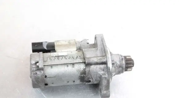Volkswagen Golf VII Starter motor 0AH911023G
