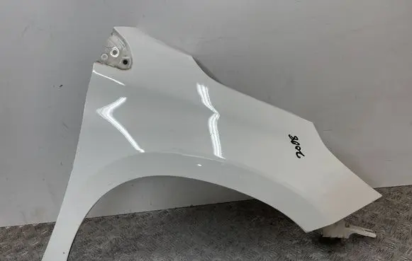 Peugeot 2008 I Fender 