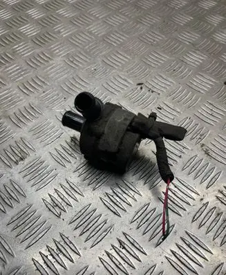 Nissan Navara D40 Electric auxiliary coolant/water pump