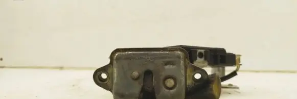 Subaru Outback Loading door lock 