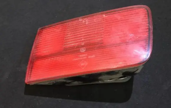 BMW 5 E39 Tailgate rear/tail lights