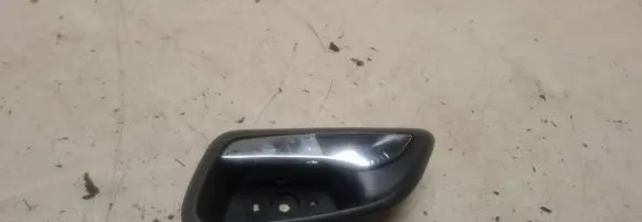Chevrolet Cruze Rear door interior handle 96845901